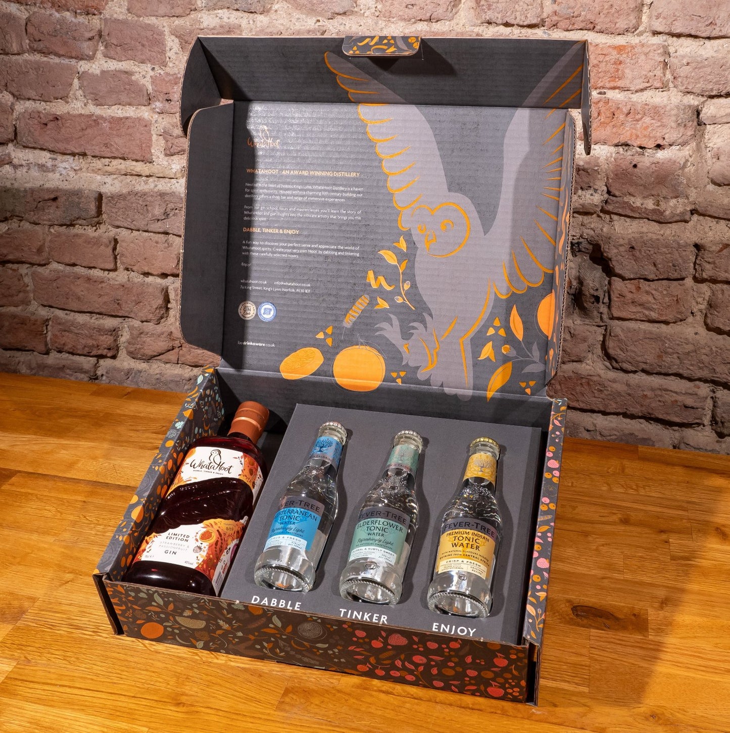 WhataHoot Strawberry and Passionfruit Gin Gift Box